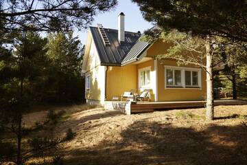 Фото номера Дом для отдыха с 3 спальнями Дома для отпуска Läätsa Holiday Homes г. Сальме 10